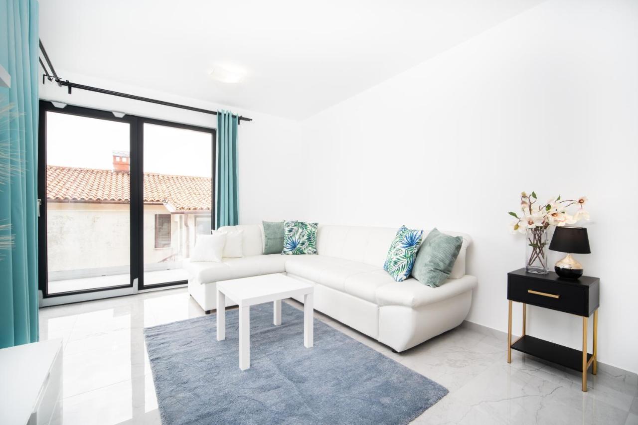 Villa Apartments Lela Rabac Ngoại thất bức ảnh