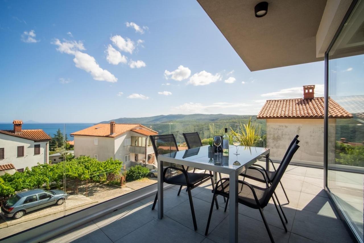 Villa Apartments Lela Rabac Ngoại thất bức ảnh