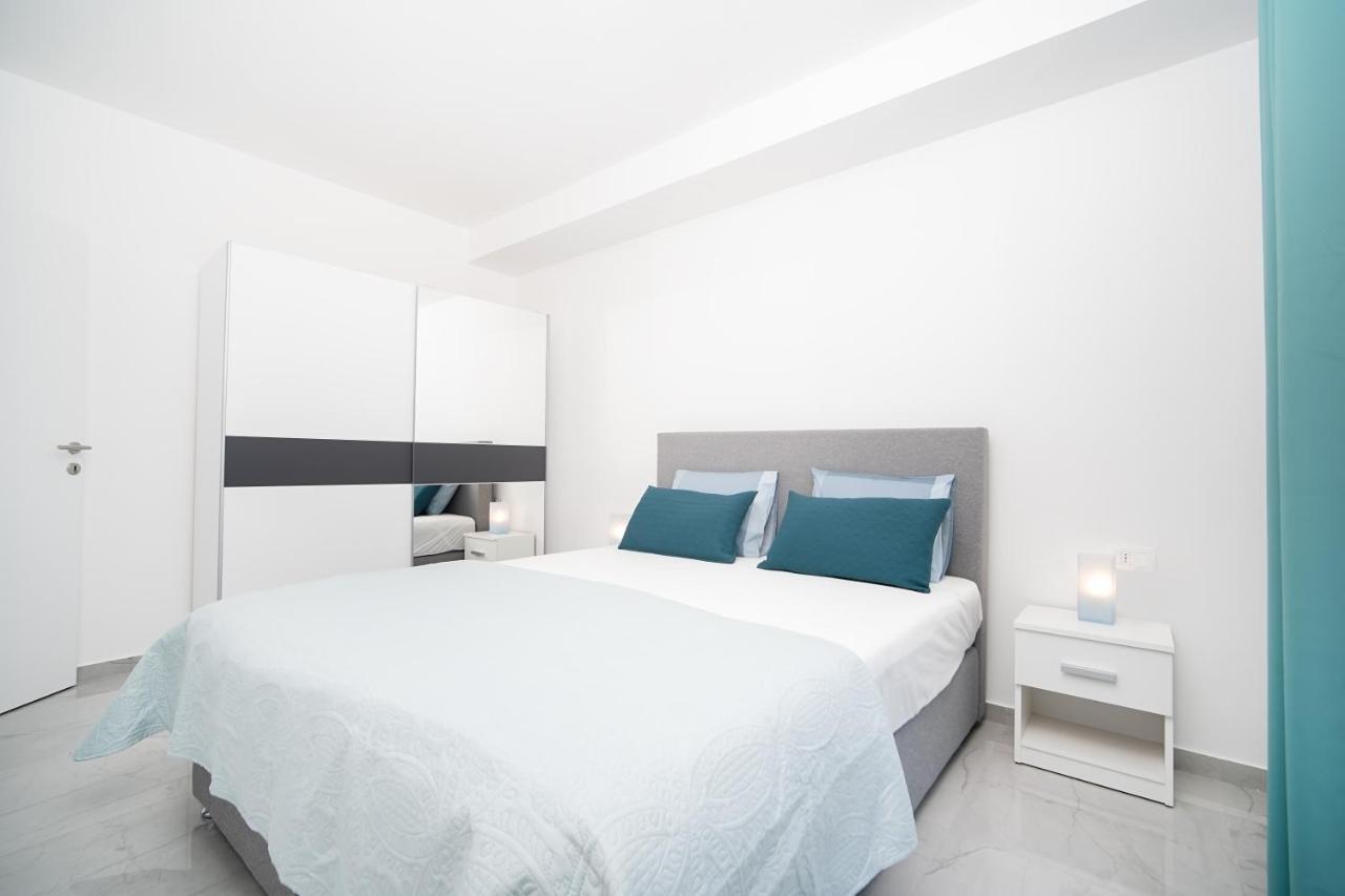 Villa Apartments Lela Rabac Ngoại thất bức ảnh