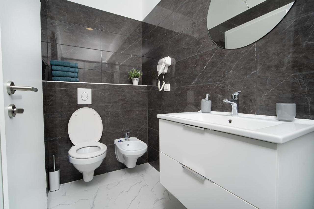 Villa Apartments Lela Rabac Ngoại thất bức ảnh